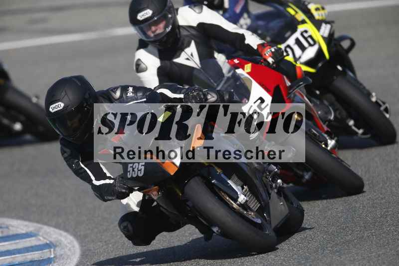 /Archiv-2024/02 29.01.-02.02.2024 Moto Center Thun Jerez/Gruppe gruen-green/162